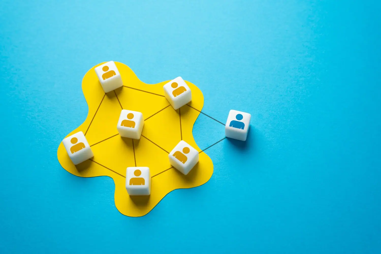 Strategie zarządzania zasobami ludzkimi w firmach blockchain