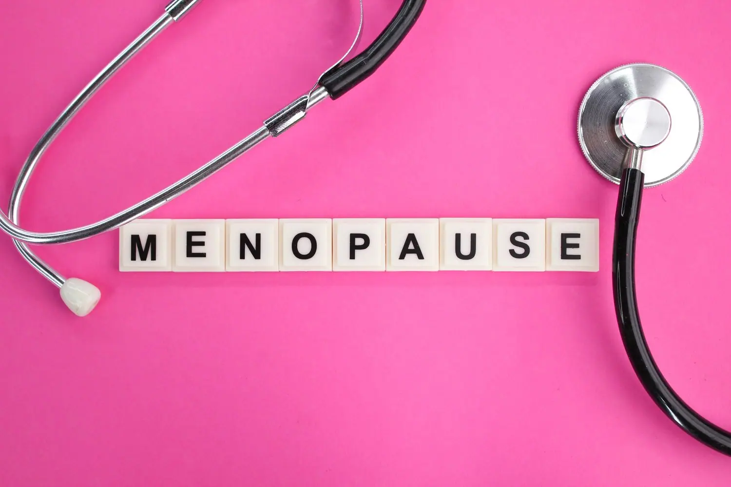 Skuteczne metody na łagodzenie objawów menopauzy w sposób naturalny